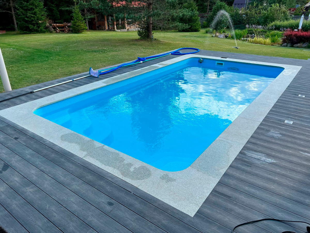 Композитный бассейн "Kvartet" 730 х 320 см глубиной 125 х 160 см, прямоугольник морозоустойчивый