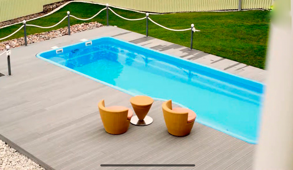 Композитный бассейн "March" 900 х 350  см  глубиной 101 х 180 см, прямоугольник морозоустойчивый