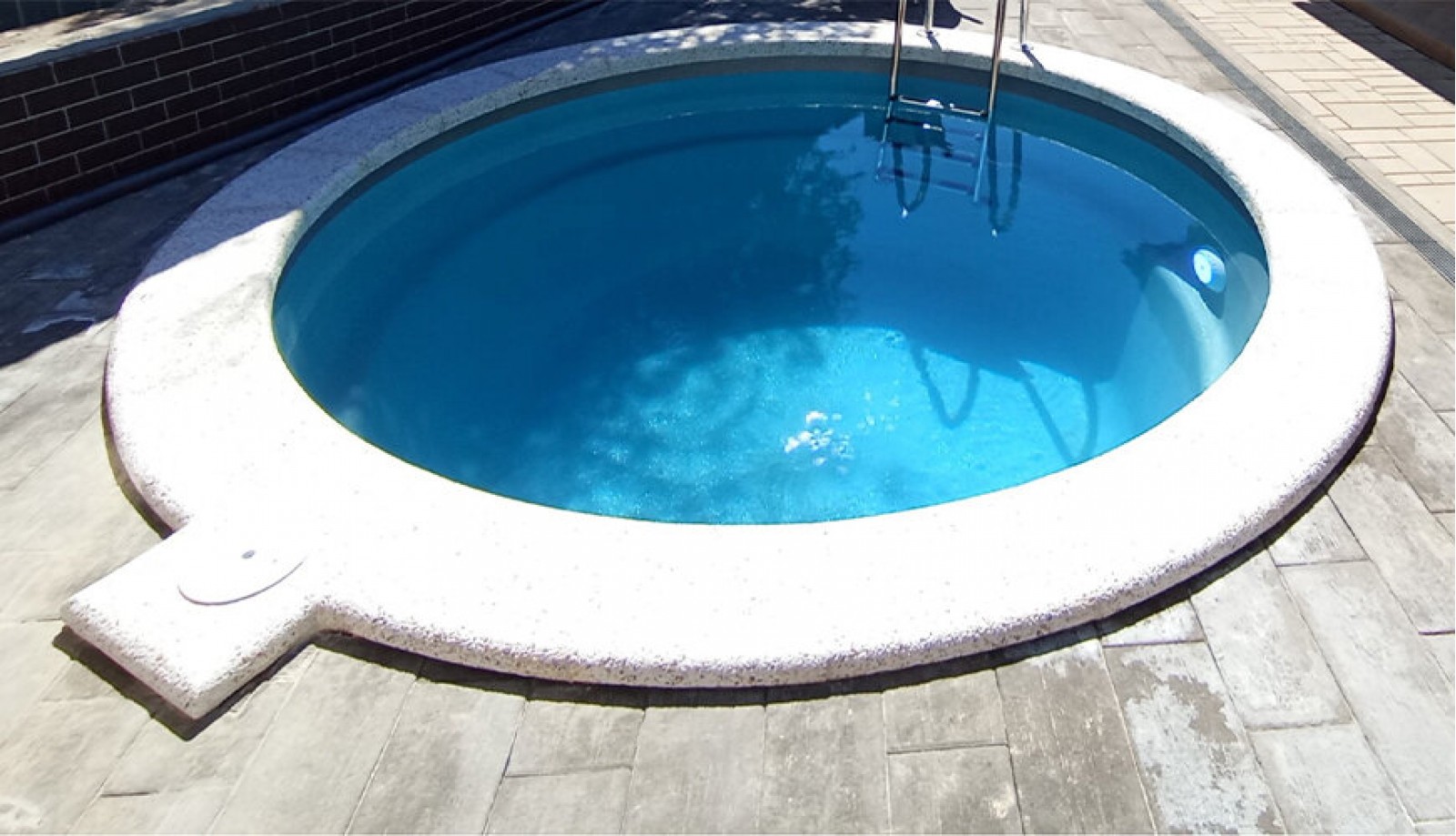 Морозоустойчивые бассейны