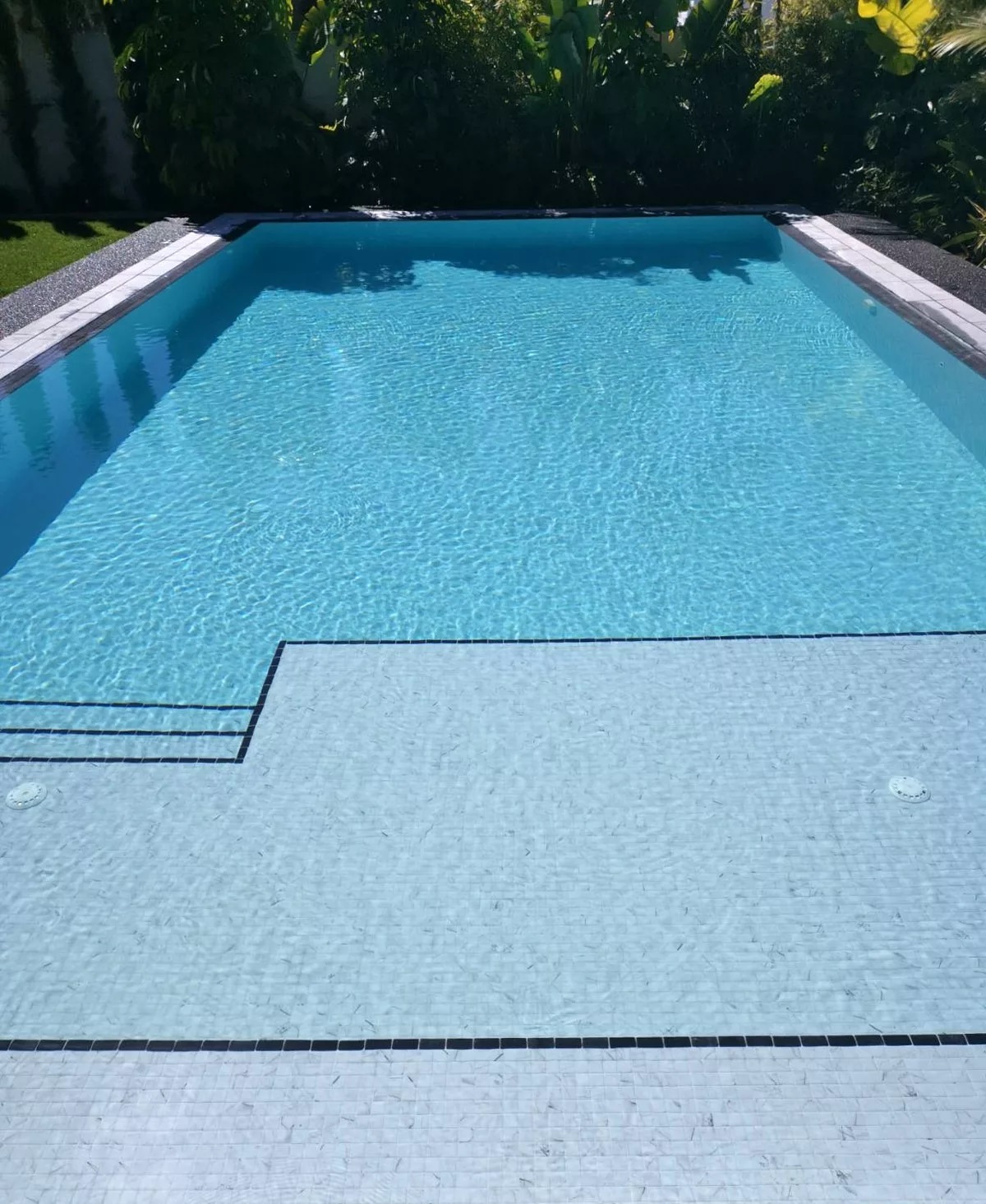 Мозаика стеклянная Ezarri Zen Carrara 25