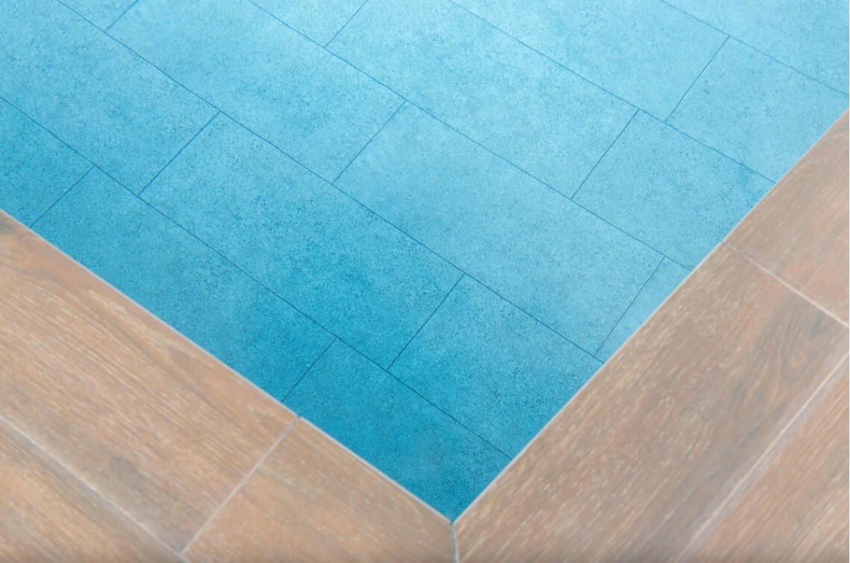 Пленка для бассейна ПВХ ALKORPLAN -Tile Quartz grey (серый кварц) текстурная (1,65х21,00м)