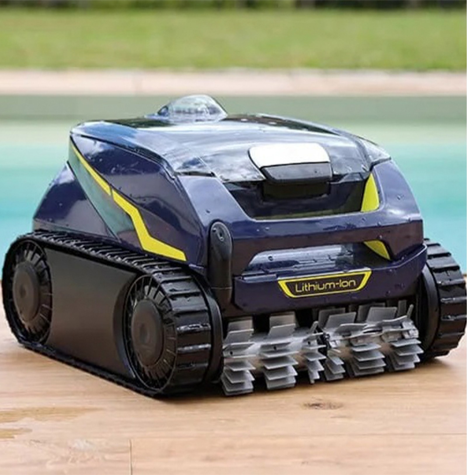 Автоматический робот пылесос для бассейна