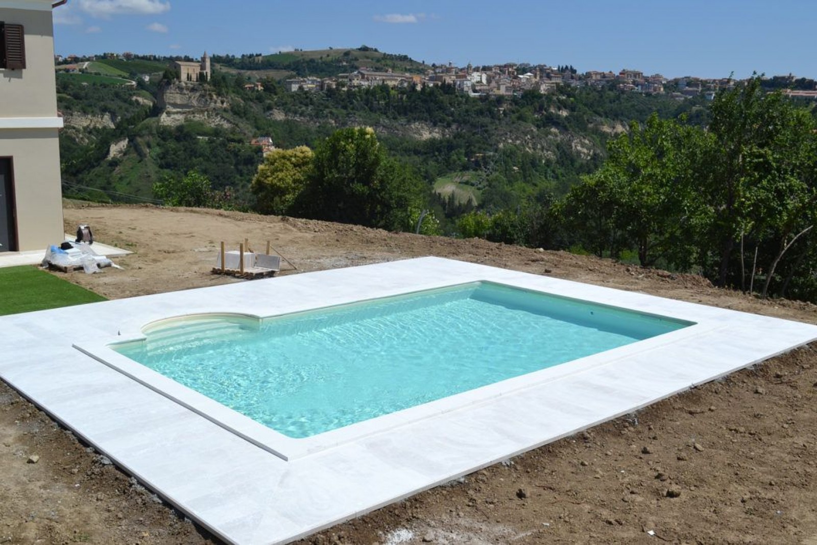 Строительство уличных бассейнов