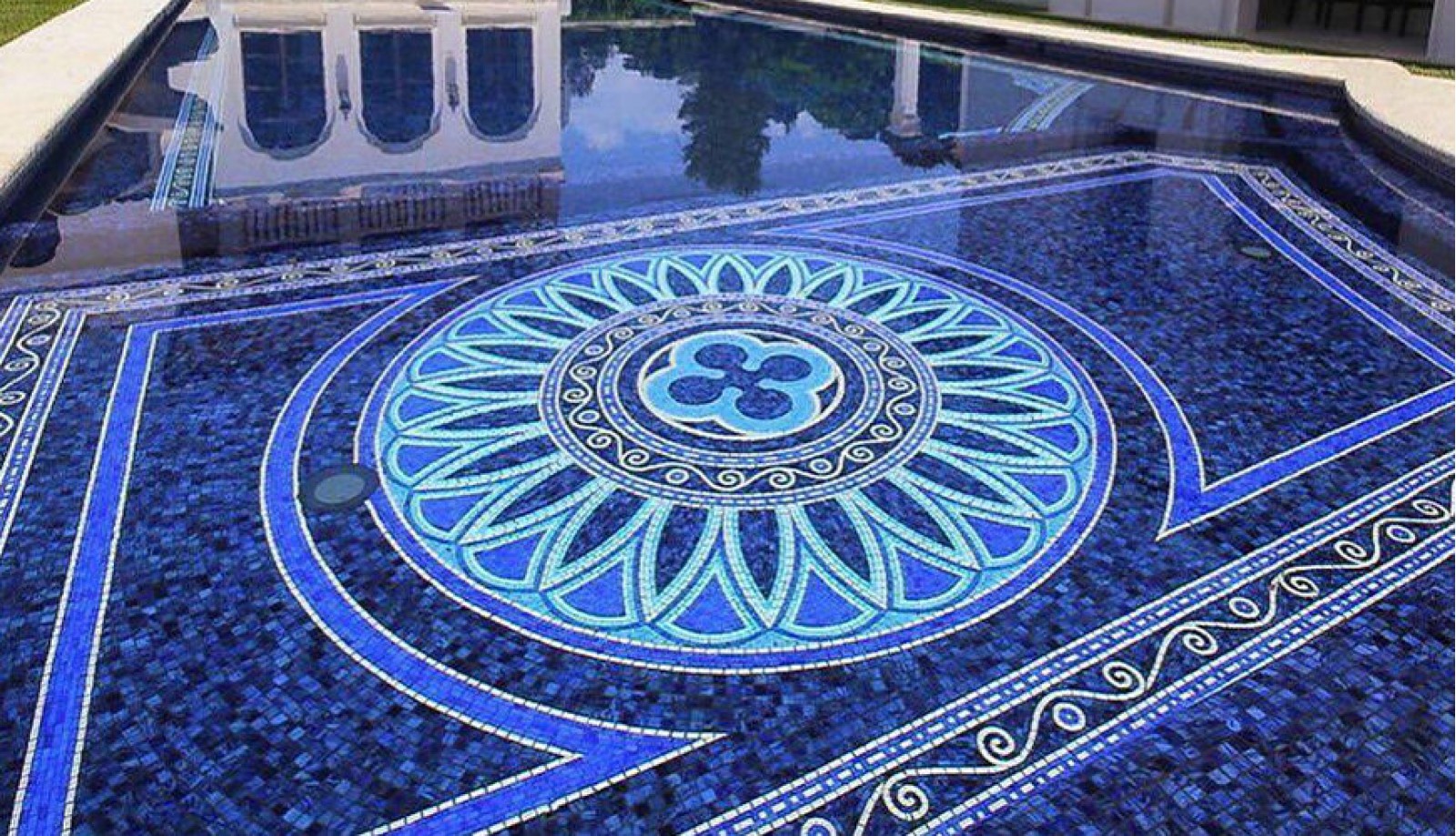 Мозаика для облицовки бассейнов