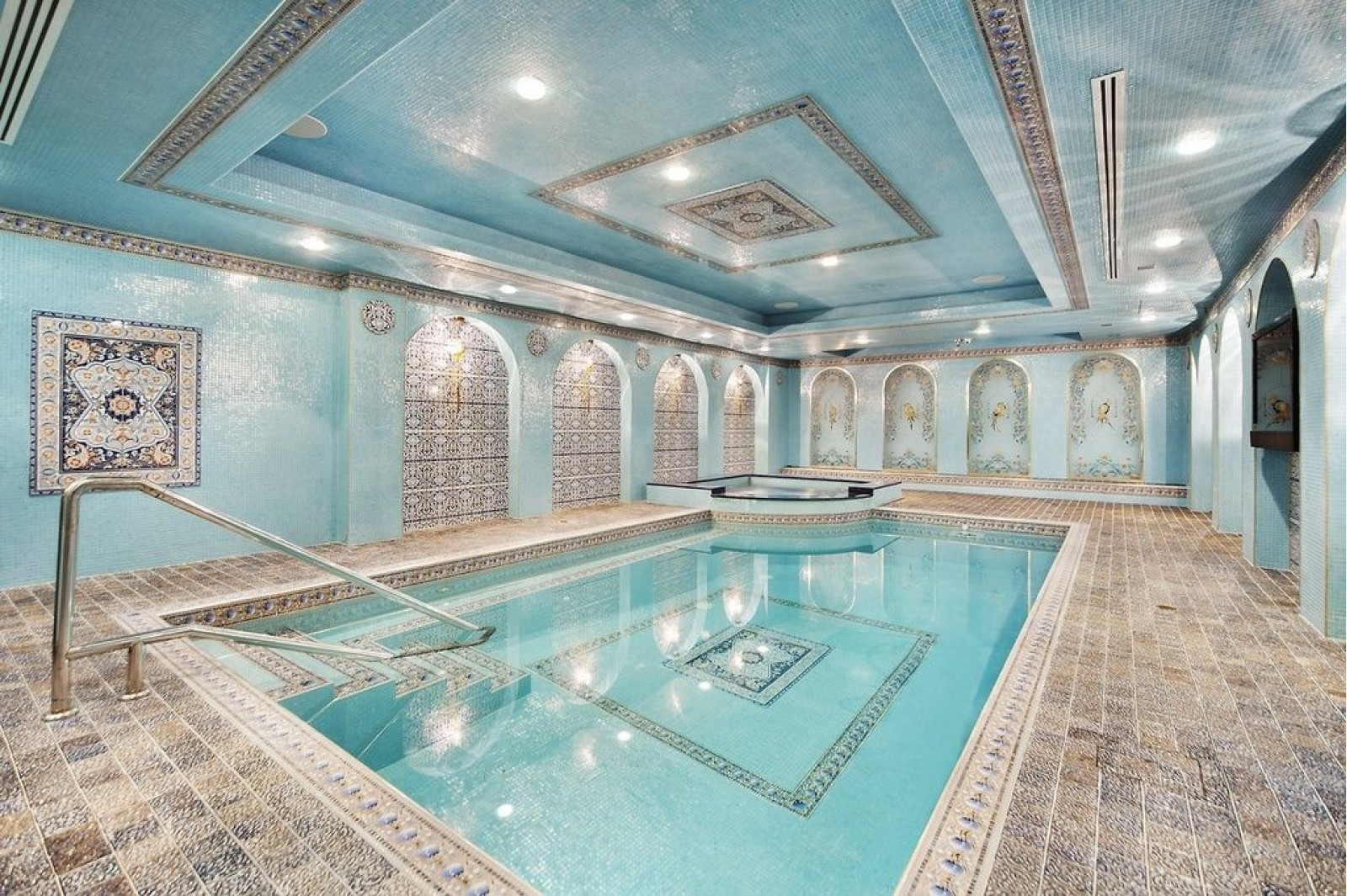 Облицовка бассейнов мозаикой